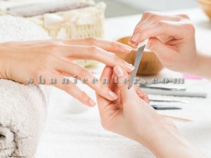 ترمیم و طراحی ناخن