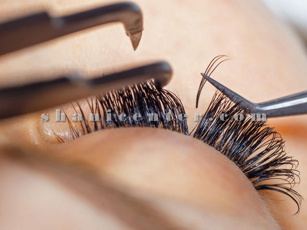 قیمت کاشت و اکستنشن مژه