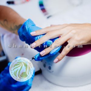 ریمو ژل ناخن