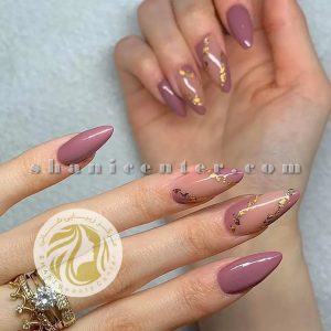 کاشت ناخن پلی ژل